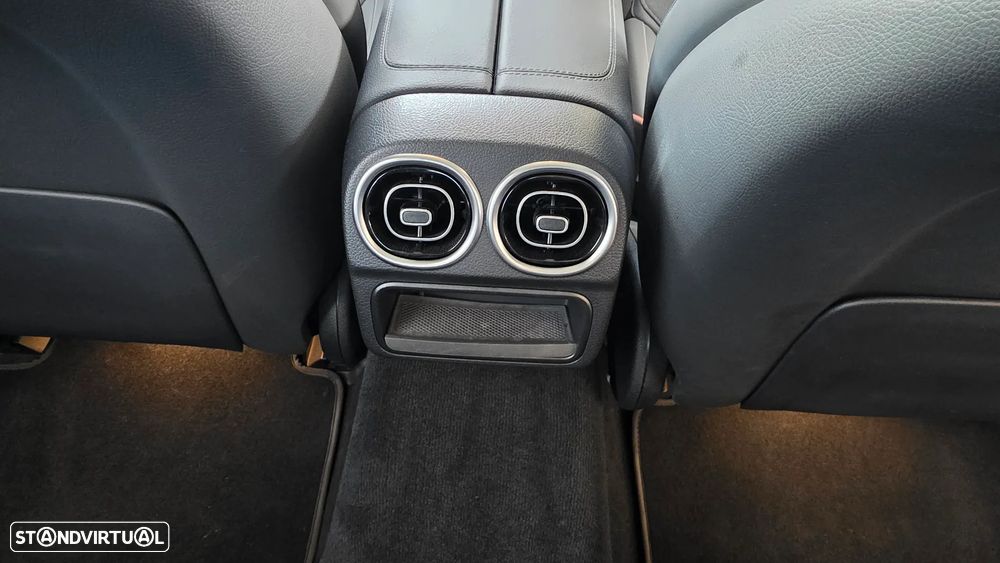 Mercedes-Benz C 300 - 31