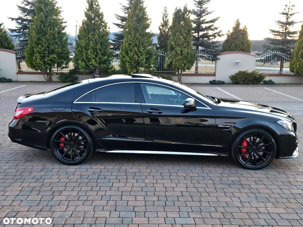 Mercedes-Benz CLS - 23