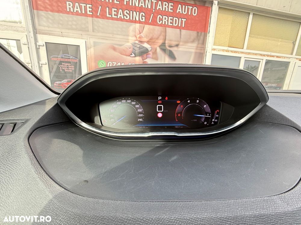 Peugeot 3008 BlueHDi 130 Stop & Start EAT8 Active Business-Paket - 17