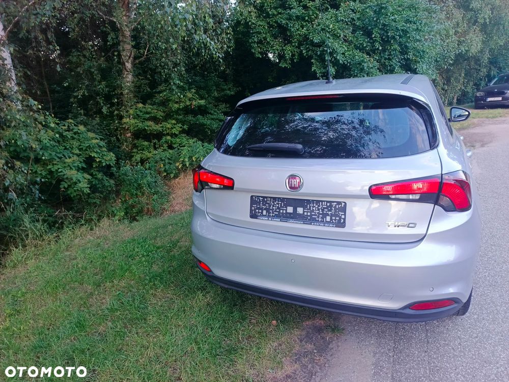 Fiat Tipo 1.4 16v Easy EU6d - 5