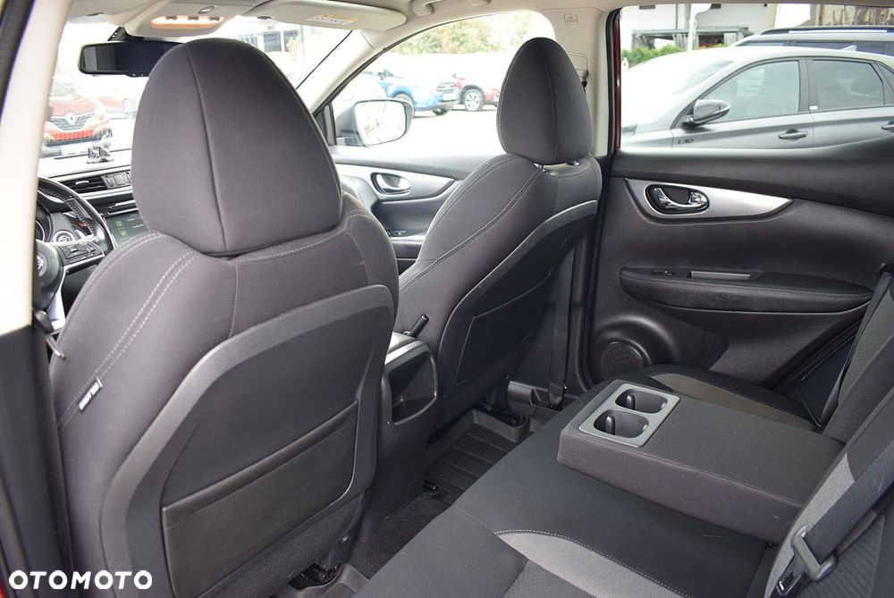 Nissan Qashqai - 16