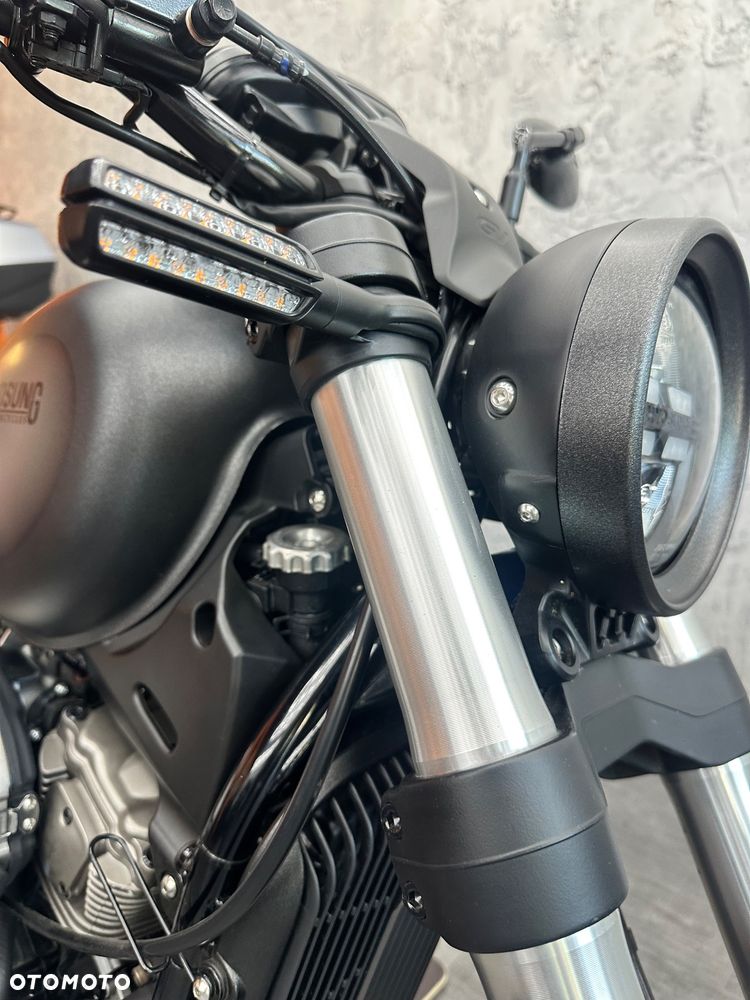 Hyosung GV - 11