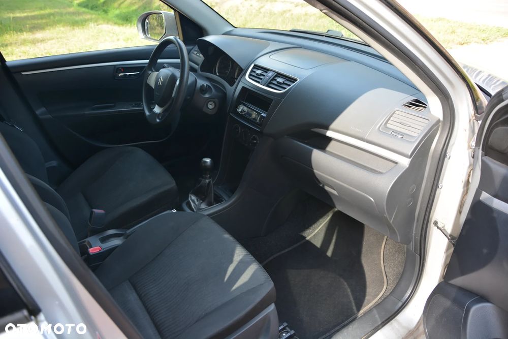 Suzuki Swift 1.2 Comfort Plus - 9