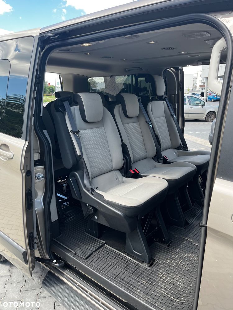 Ford Tourneo Custom - 7