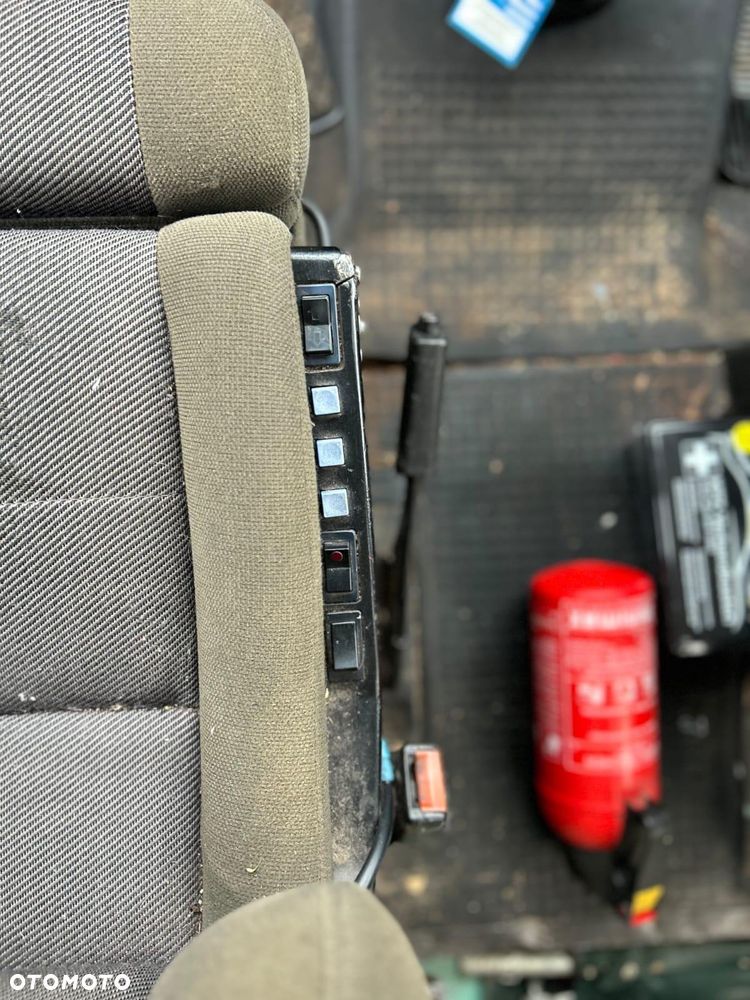 Volkswagen Transporter Caravelle CL 255 592/Z04 - 3