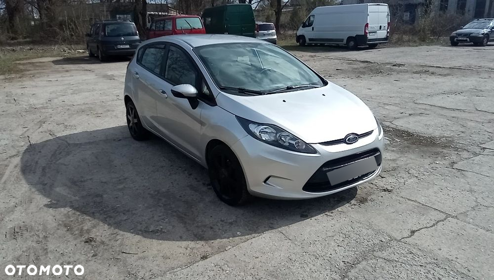 Ford Fiesta - 4