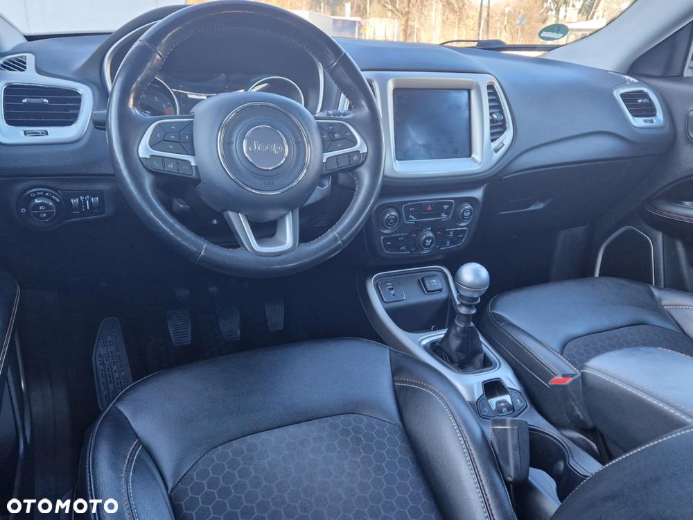Jeep Compass 1.4 MultiAir Longitude - 6