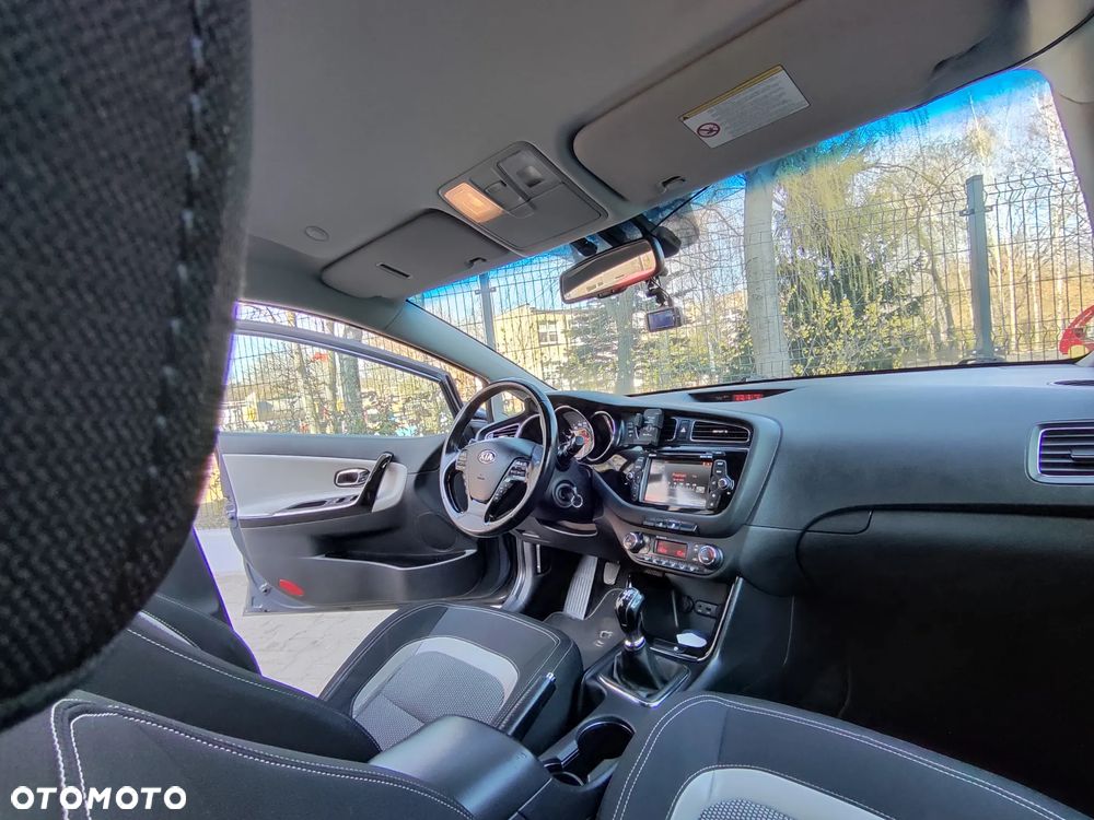 Kia Ceed 1.6 GDI Business Line - 7