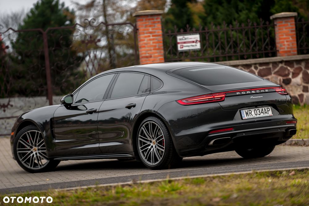 Porsche Panamera 4 GPF Executive - 15