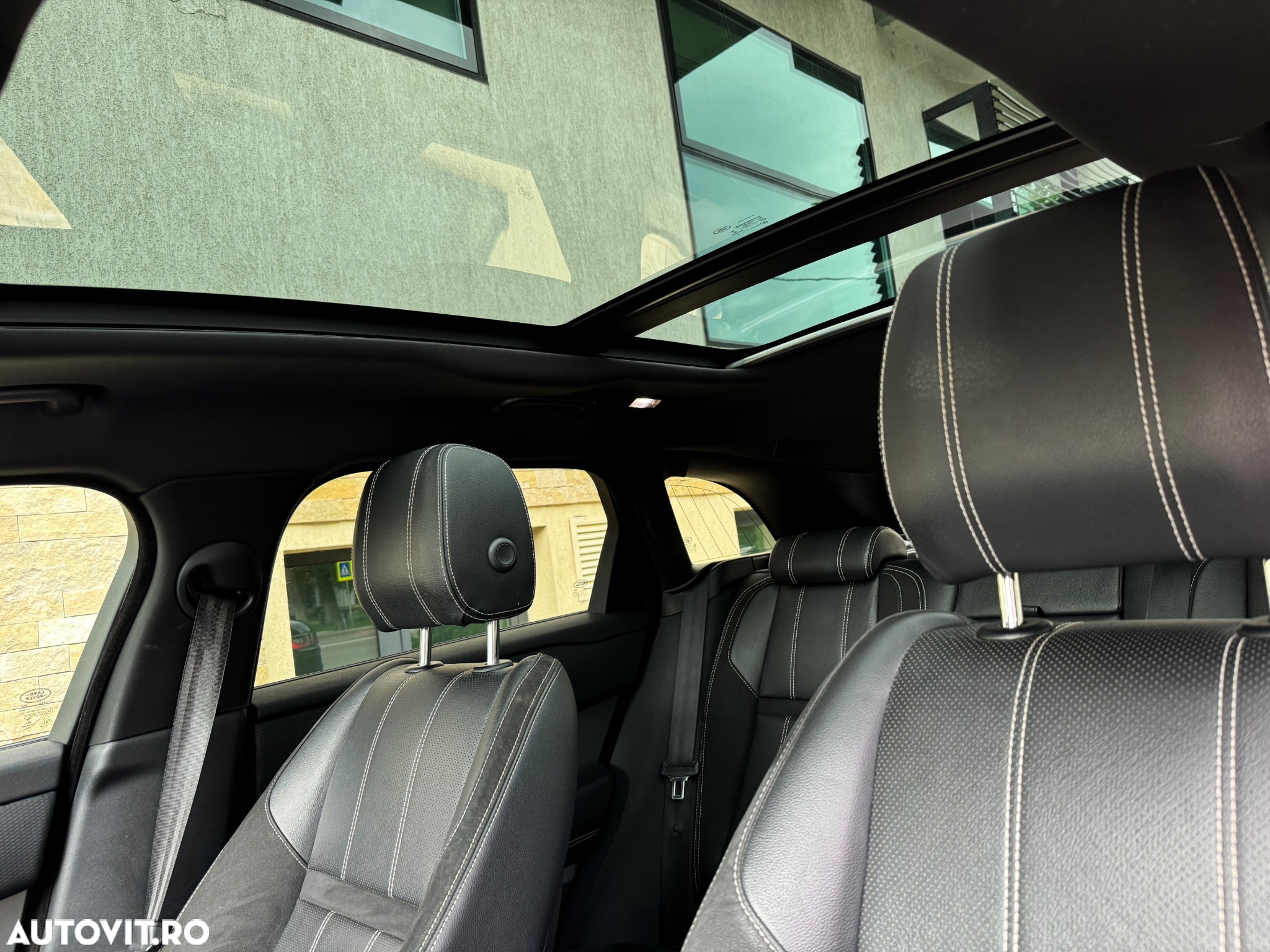 Land Rover Range Rover Velar - 28