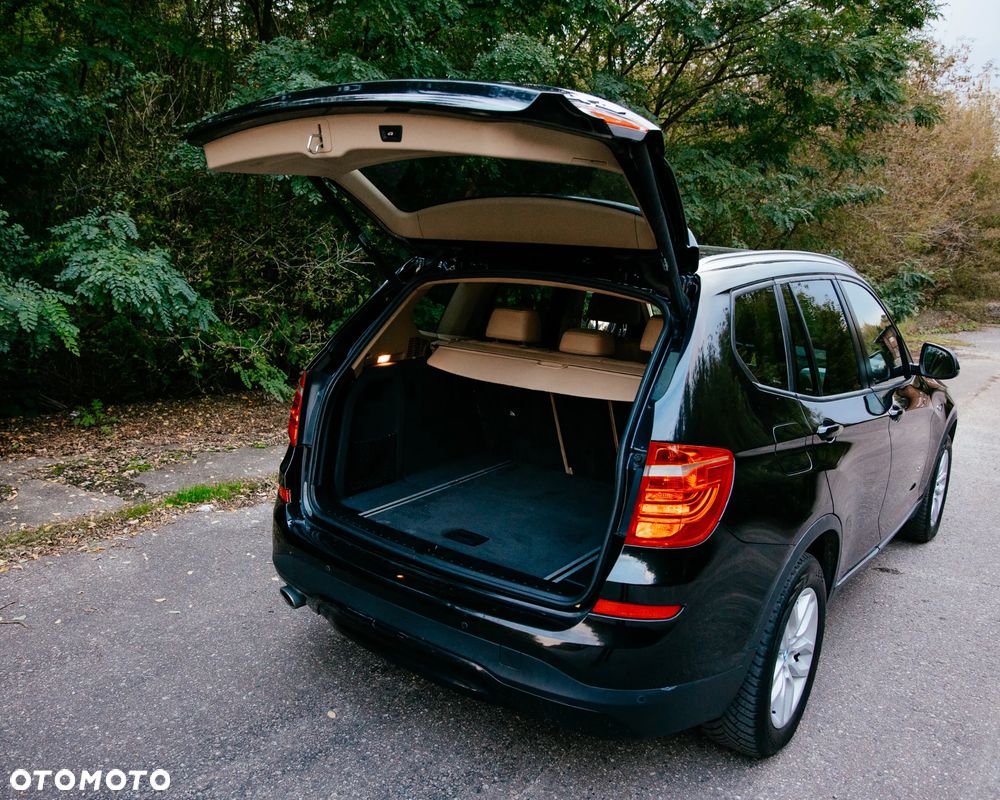 BMW X3 xDrive20d - 17