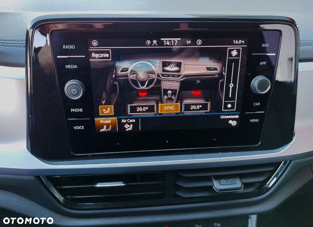 Volkswagen T-Roc - 21