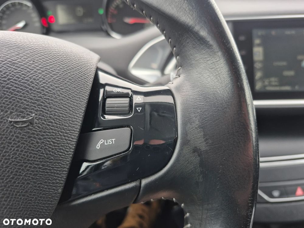 Peugeot 308 155 THP Premium - 16