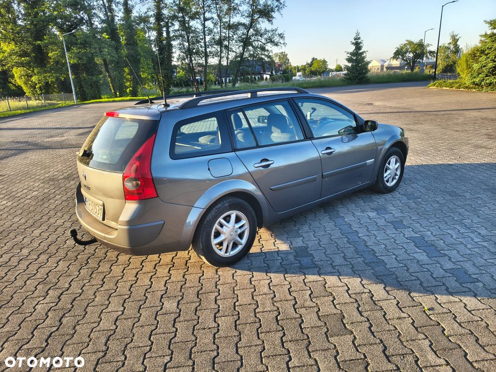 Renault Megane 1.9 dCi Confort Dynamique - 3