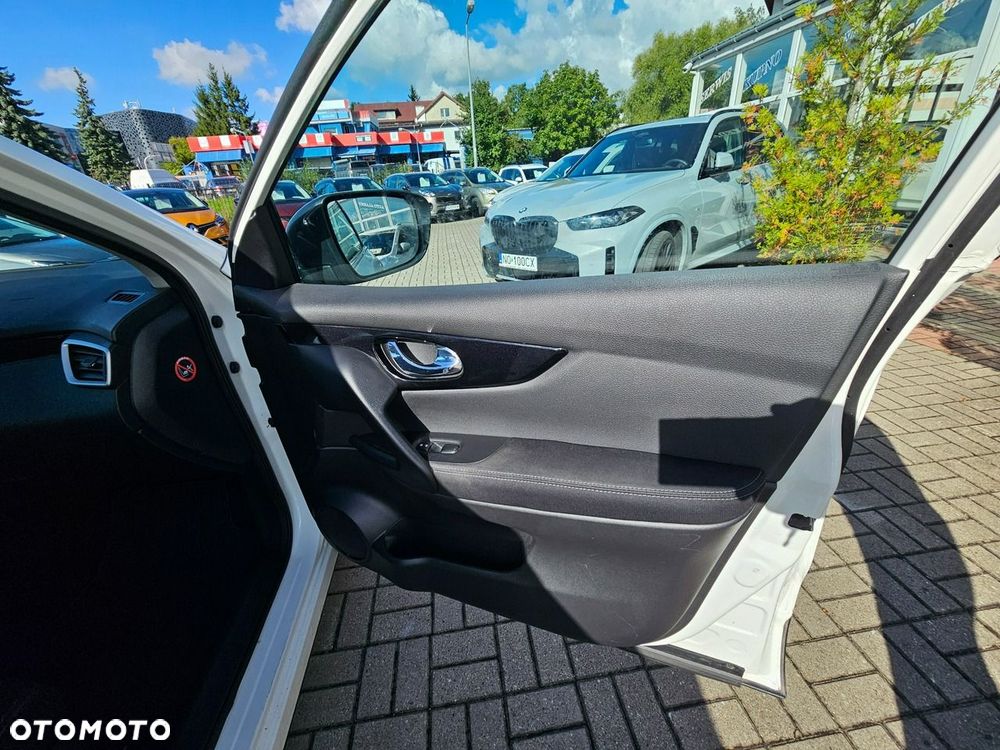 Nissan Qashqai 1.2 DIG-T N-Connecta - 40