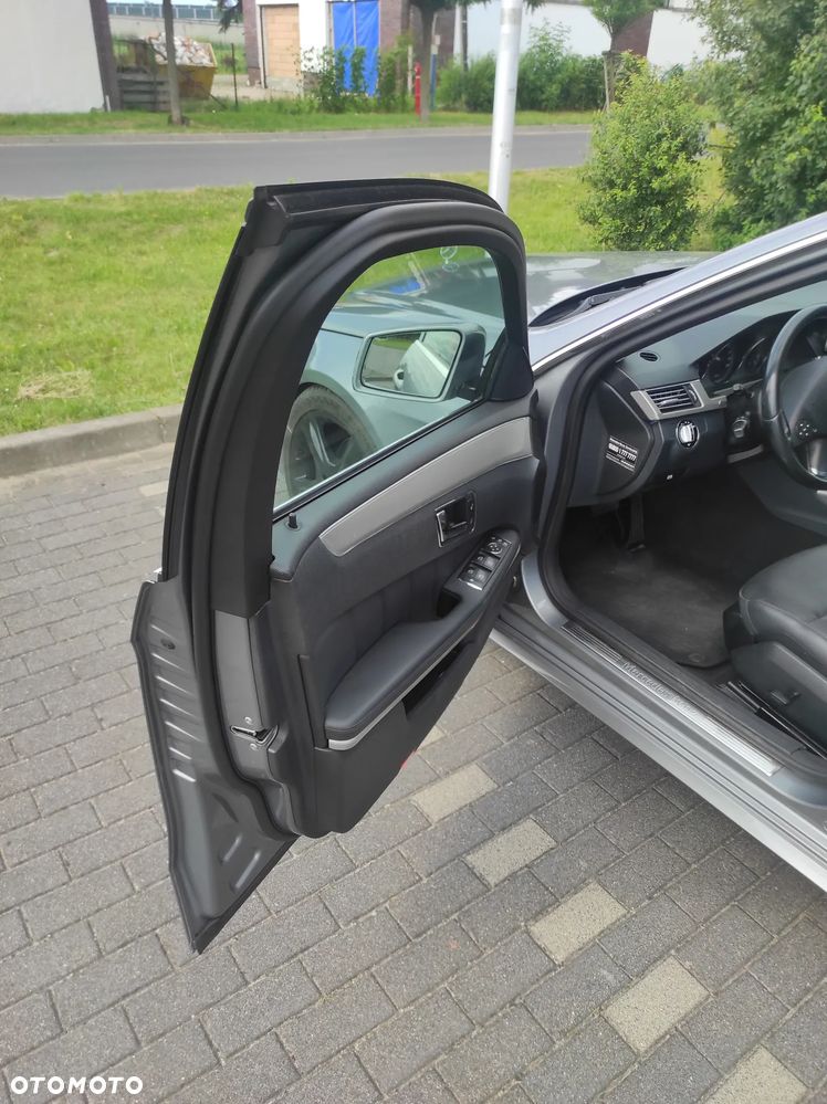 Mercedes-Benz Klasa E 350 CGI BlueEFFICIENCY Avantgarde - 20