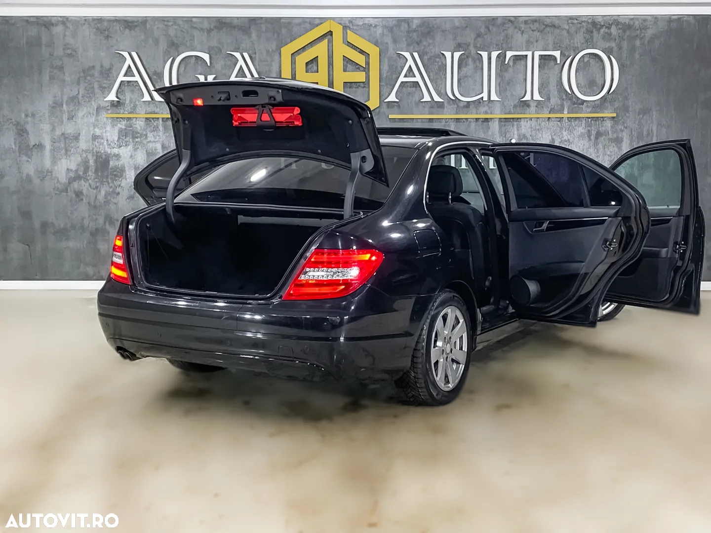 Mercedes-Benz C - 19