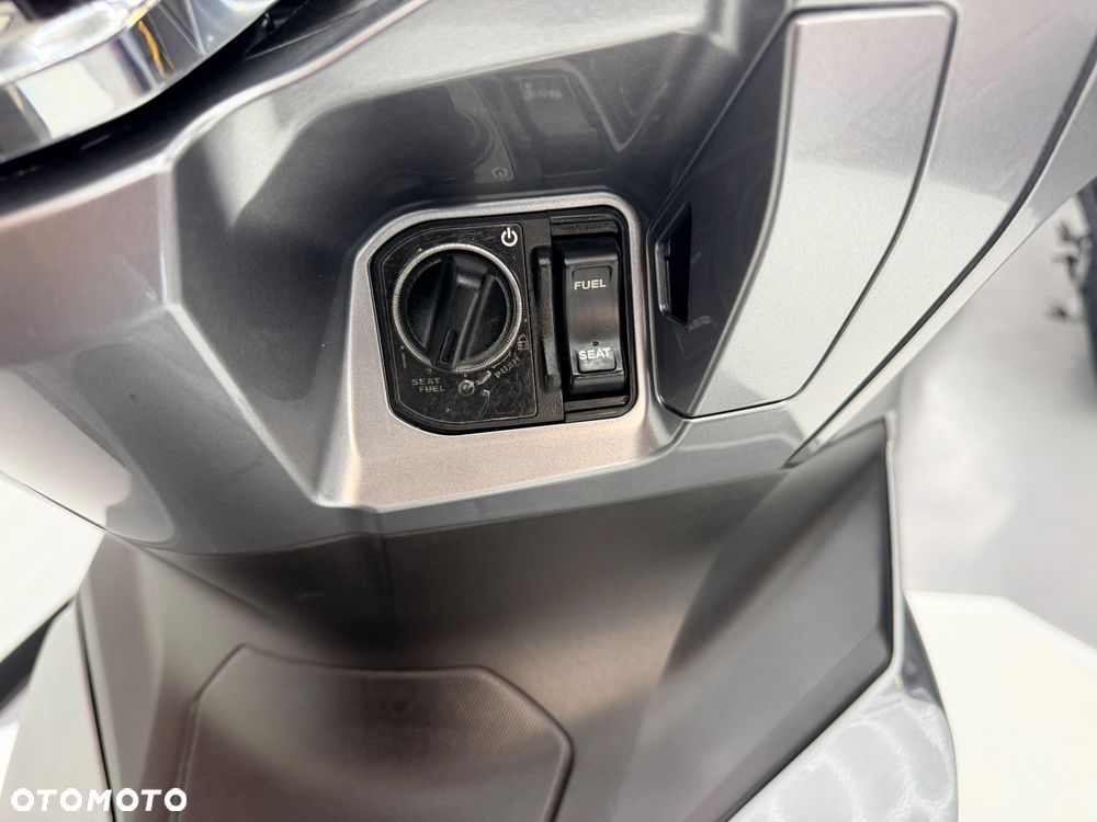 Honda PCX - 22