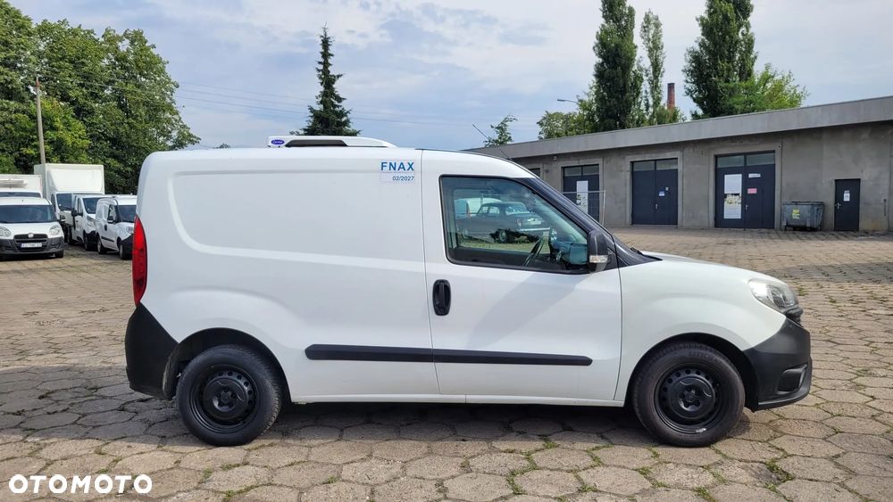Fiat Doblo - 32