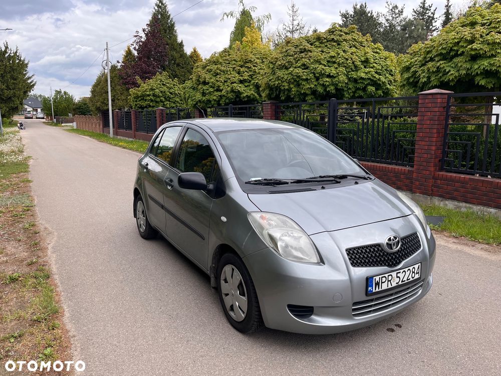Toyota Yaris 1.0 Terra - 5