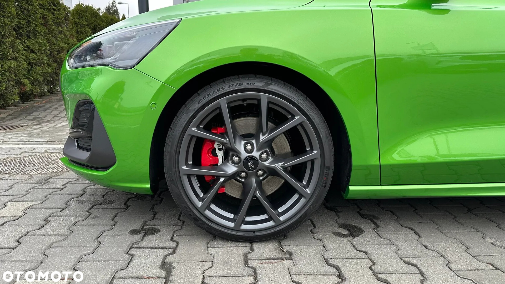 Ford Focus 2.3 EcoBoost ST X - 24