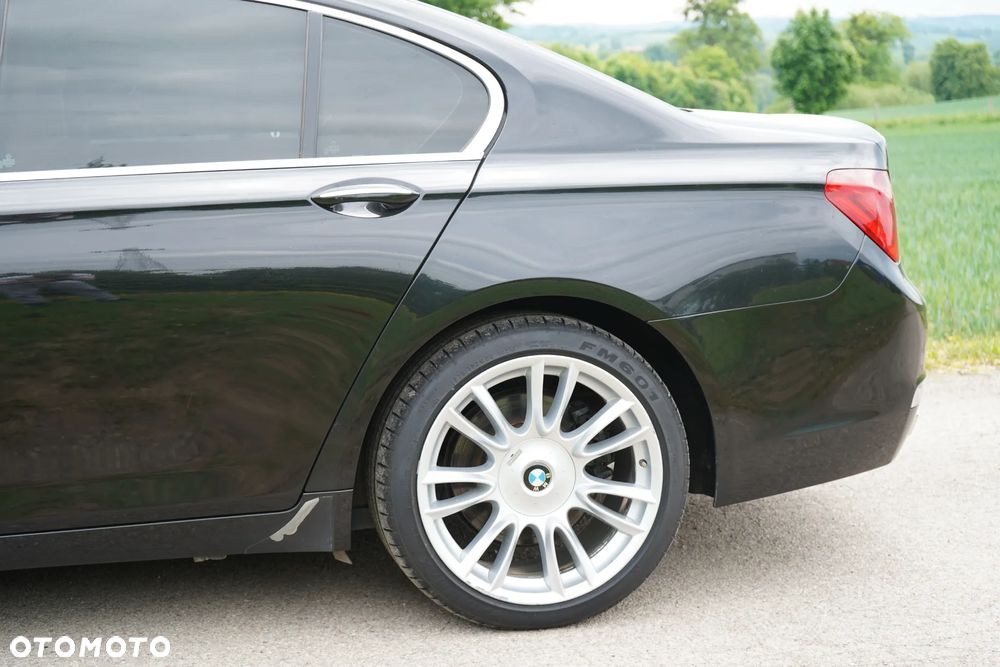 BMW Seria 7 740d xDrive - 4