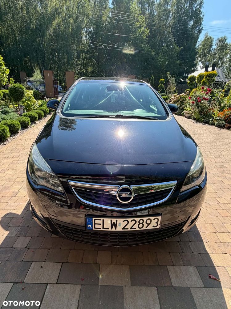 Opel Astra 1.6 Turbo Sport - 3