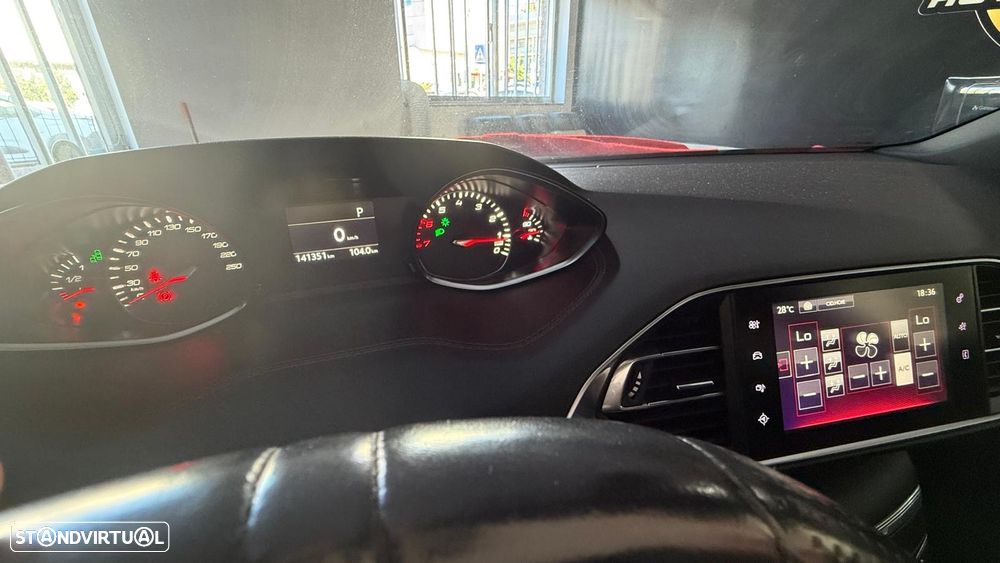 Peugeot 308 PureTech 130 EAT6 Stop & Start GT-Line Edition - 15