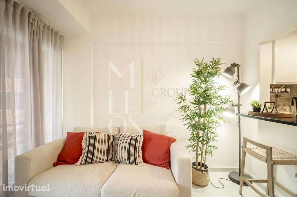 T1 moderno com estacionamento numa das melhores zonas de Telheiras | L - Grande imagem: 2/37