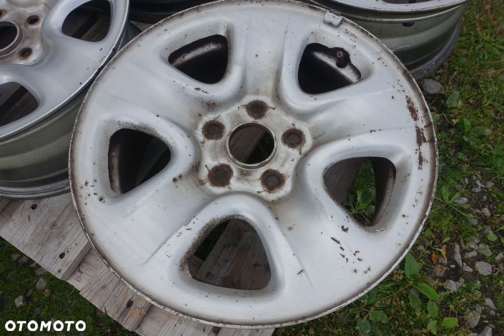 FELGA FELGI STALOWE SUZUKI GRAND VITARA II 16" 6.5J 5x114,3 - 3