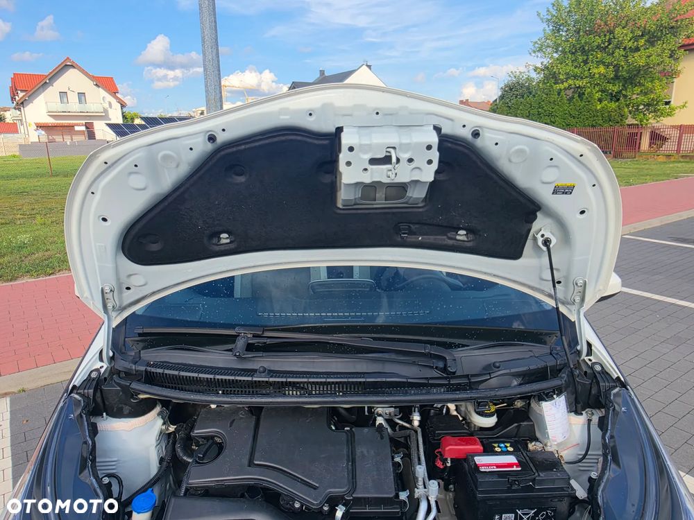 Toyota Aygo x-play touch - 24