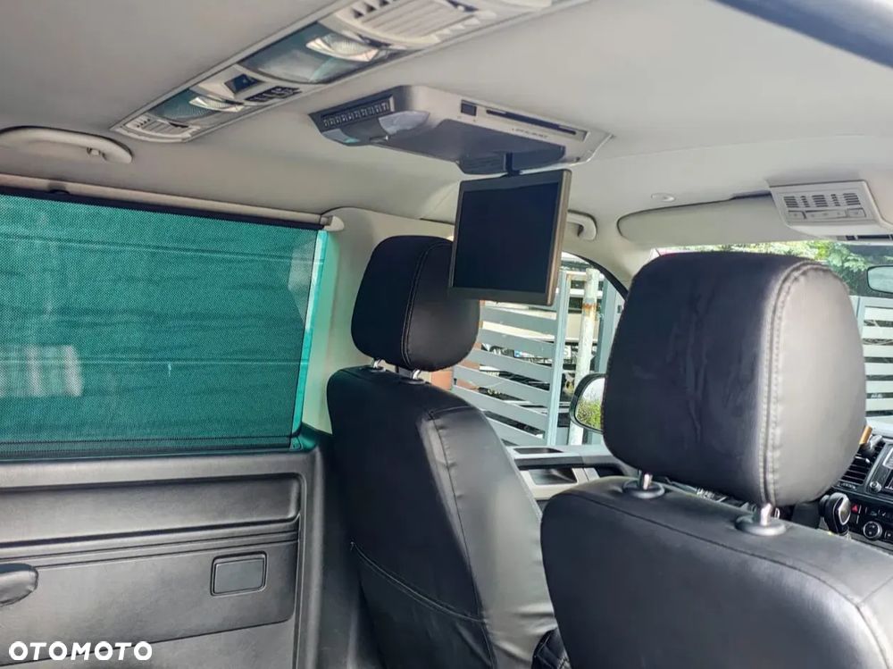Volkswagen Multivan - 9