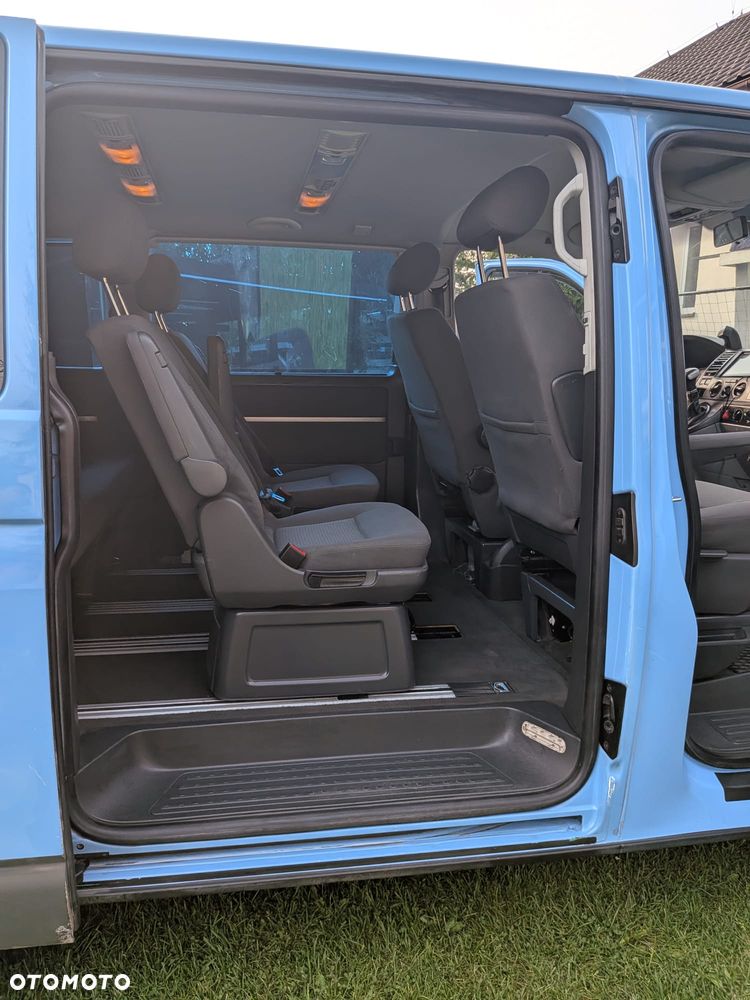 Volkswagen Transporter - 9