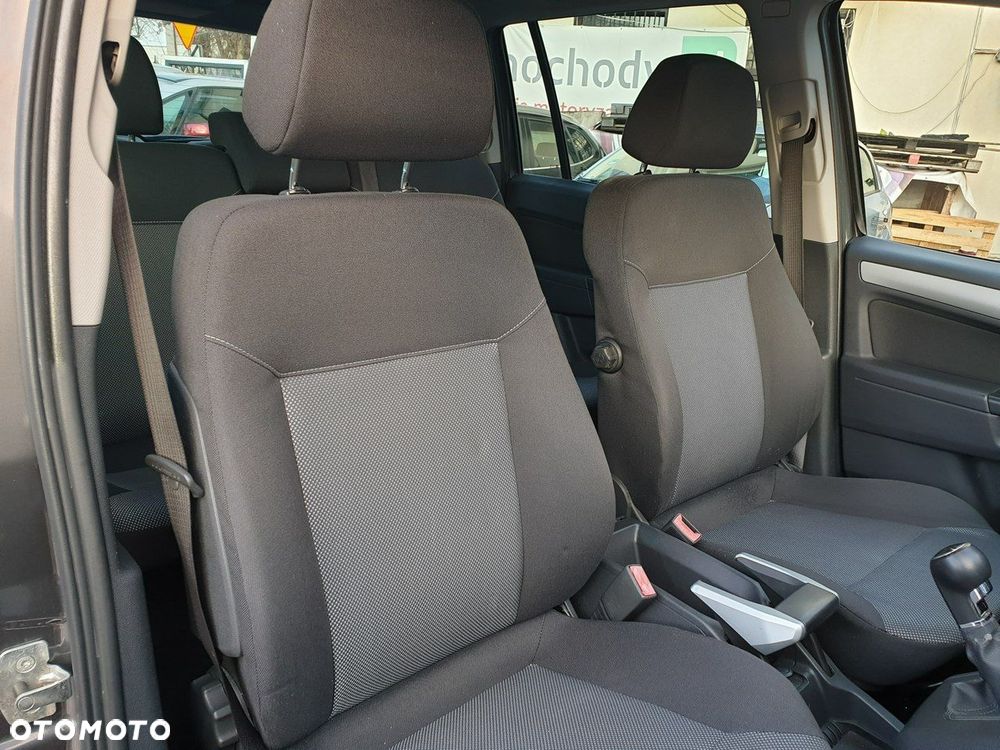Opel Zafira 1.8 Active - 27