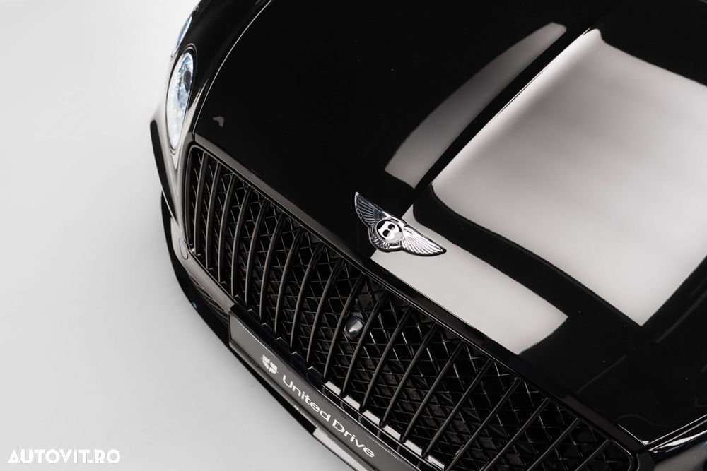 Bentley Continental V8 Azure - 6