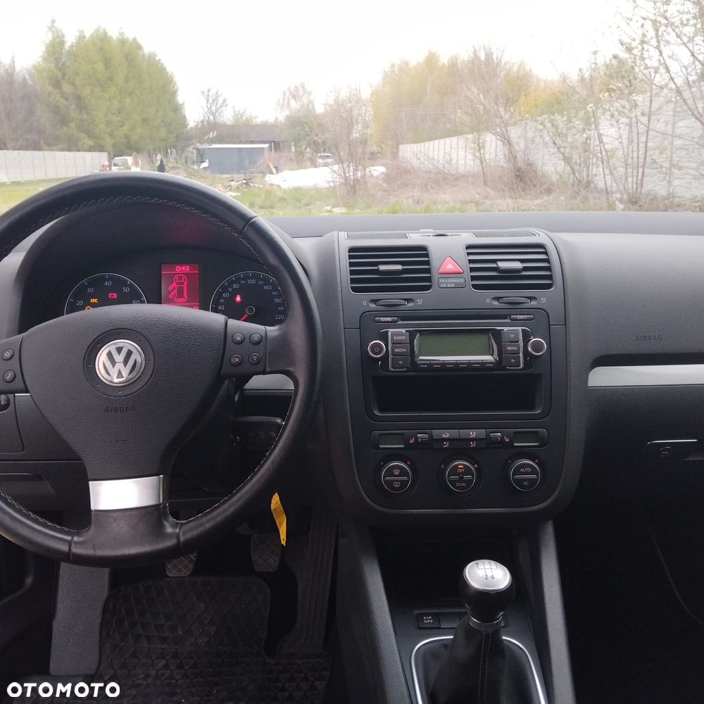 Volkswagen Golf 1.6 United - 6