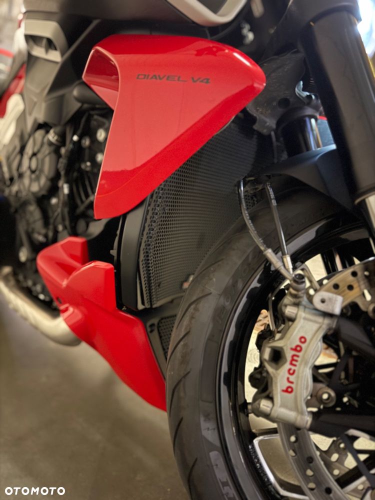 Ducati Diavel - 12