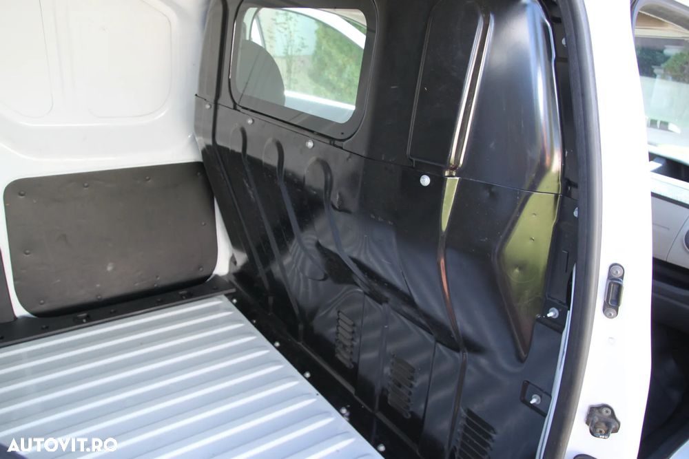 Dacia Dokker 1.5 dCi 90 CP Laureate - 9