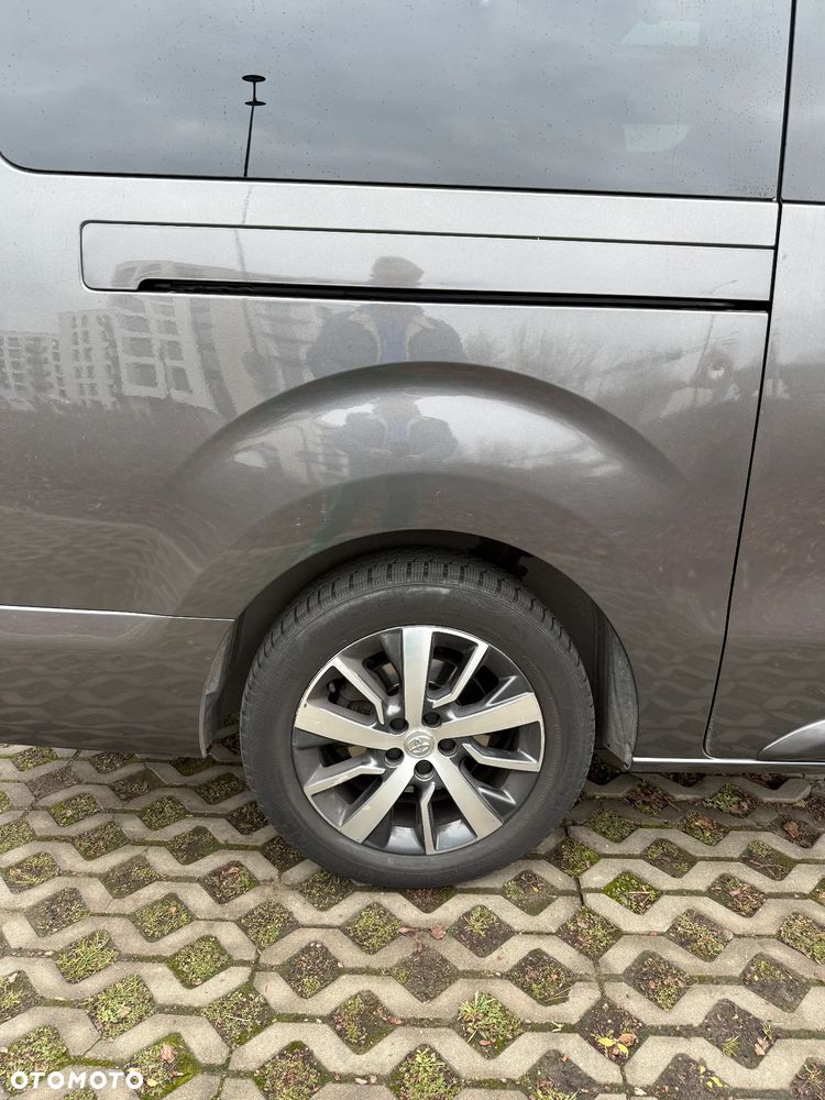 Toyota Proace Verso - 11