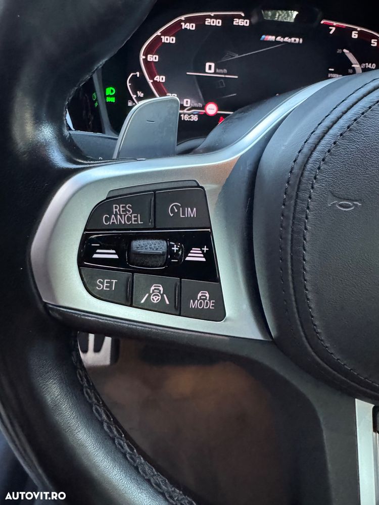 BMW M4 M440i xDrive Cabrio - 11