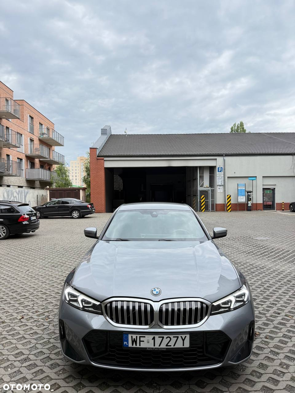 BMW Seria 3 318i - 2