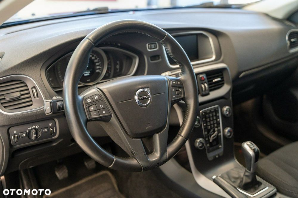 Volvo V40 - 10