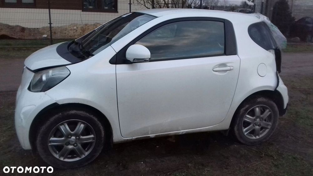 TOYOTA IQ kluczyk pilot Smart Key - 8