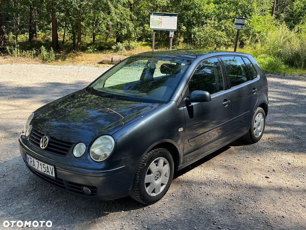 Volkswagen Polo 1.4 16V Comfortline - 2