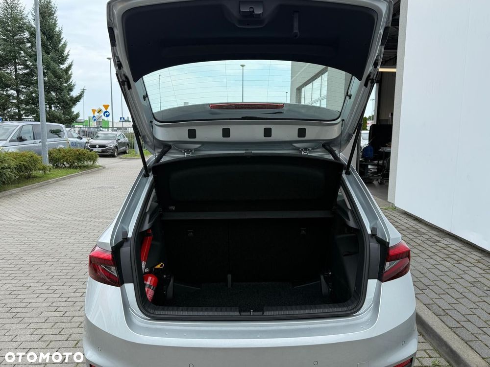 Skoda Fabia 1.0 TSI Selection - 12