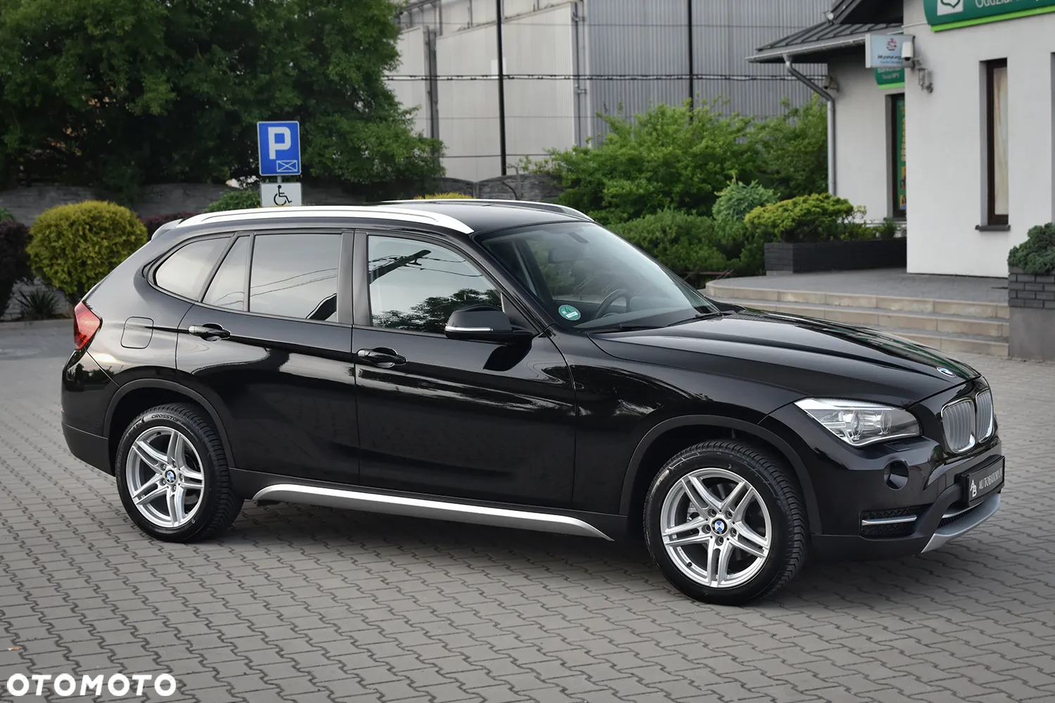 BMW X1 sDrive18i xLine - 11