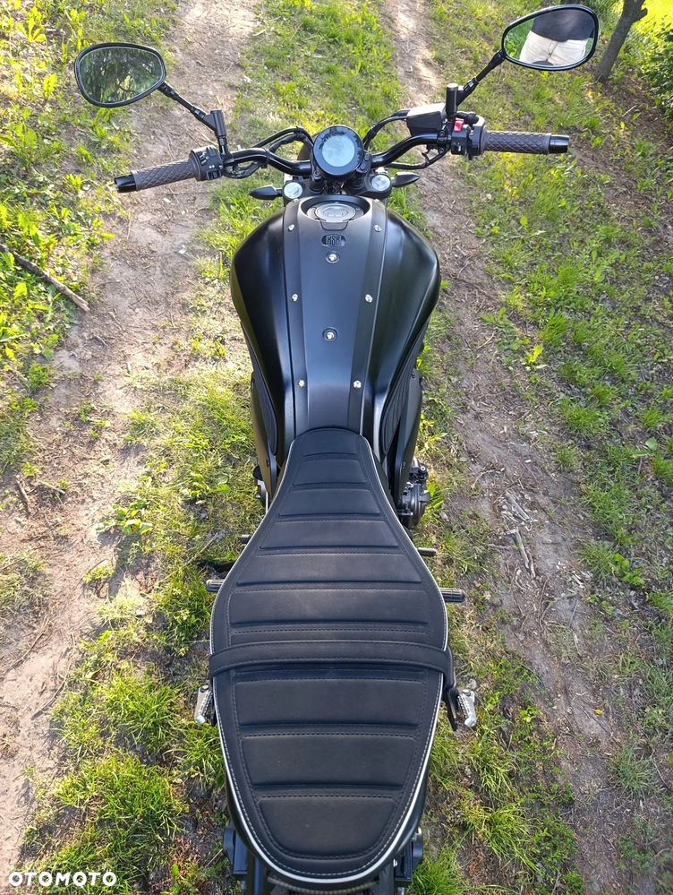 Yamaha XSR - 26