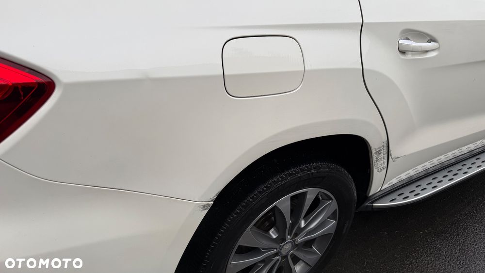 Mercedes-Benz GL 500 4-Matic - 6