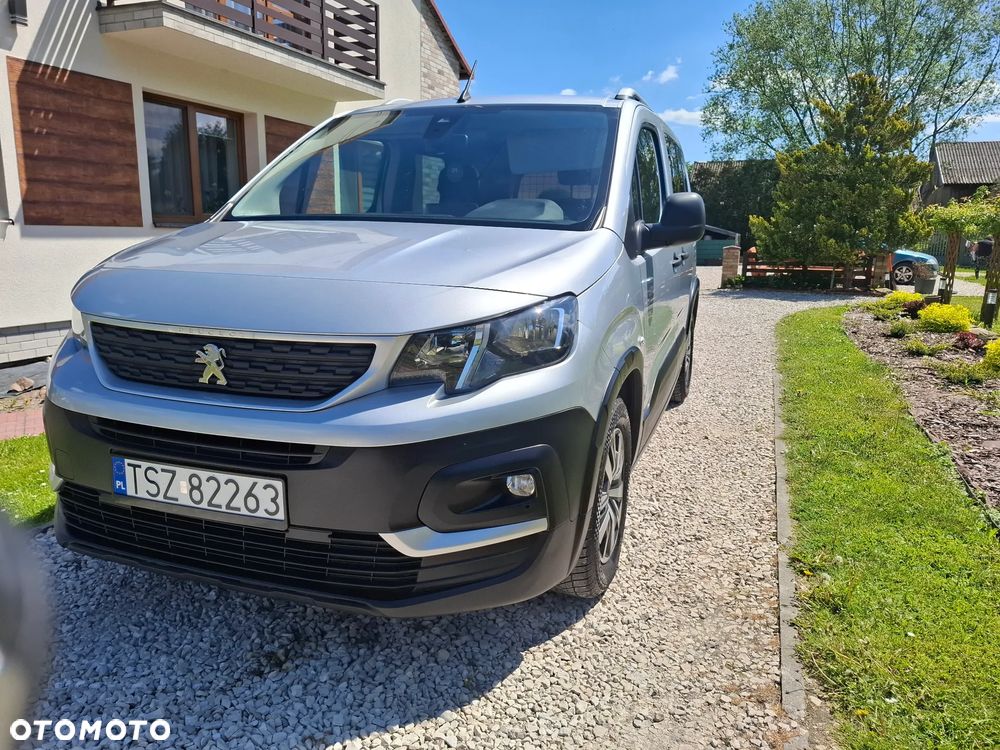 Peugeot Rifter - 8