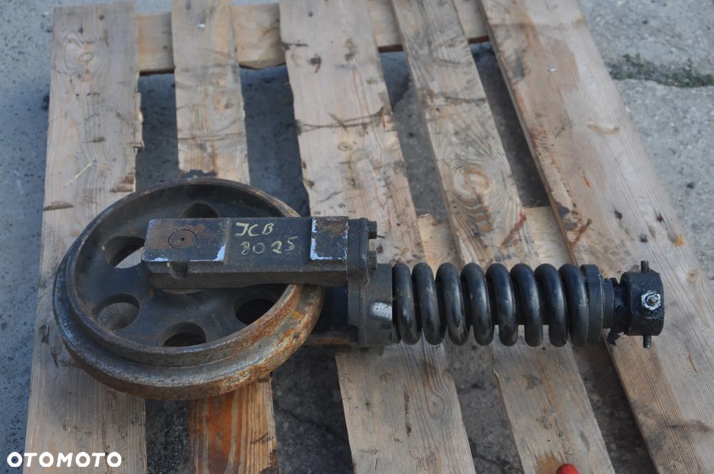 Napinacz jcb 8025